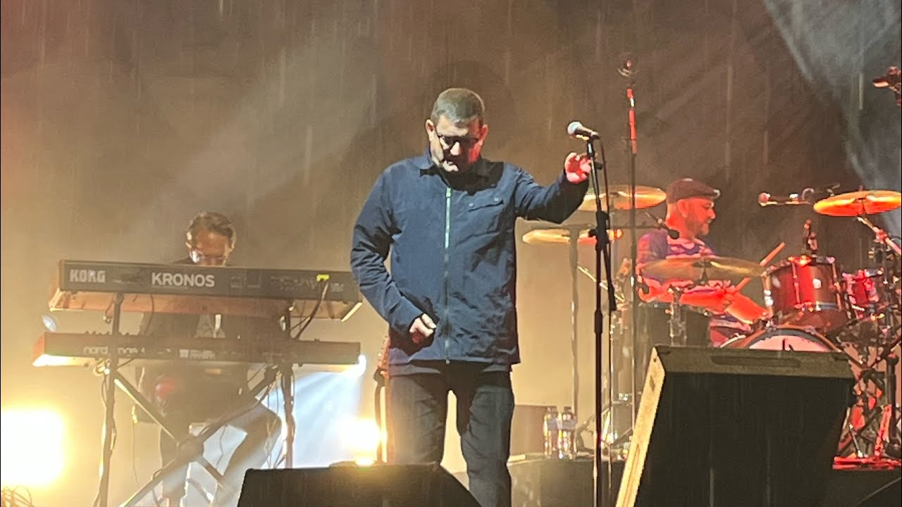 Still - Paul Heaton & Jacqui Abbott Live  St. Helens 2022