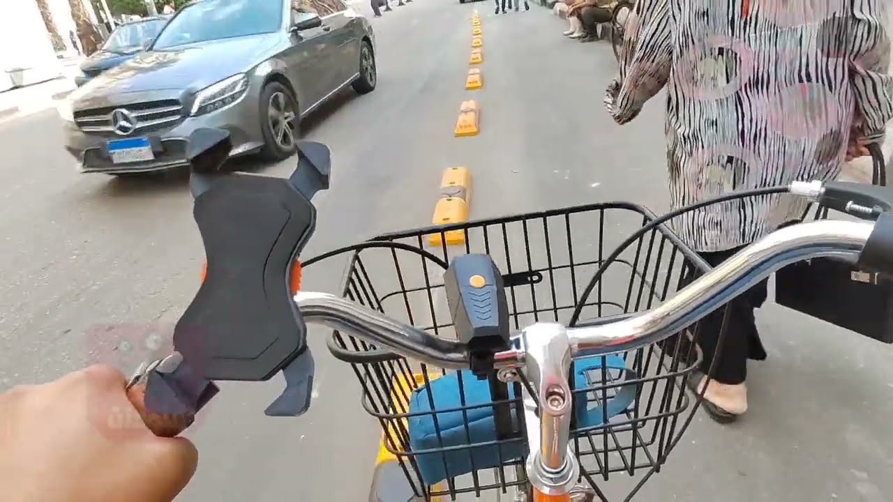 عملنا جولة بالعجلة فى وسط البلد