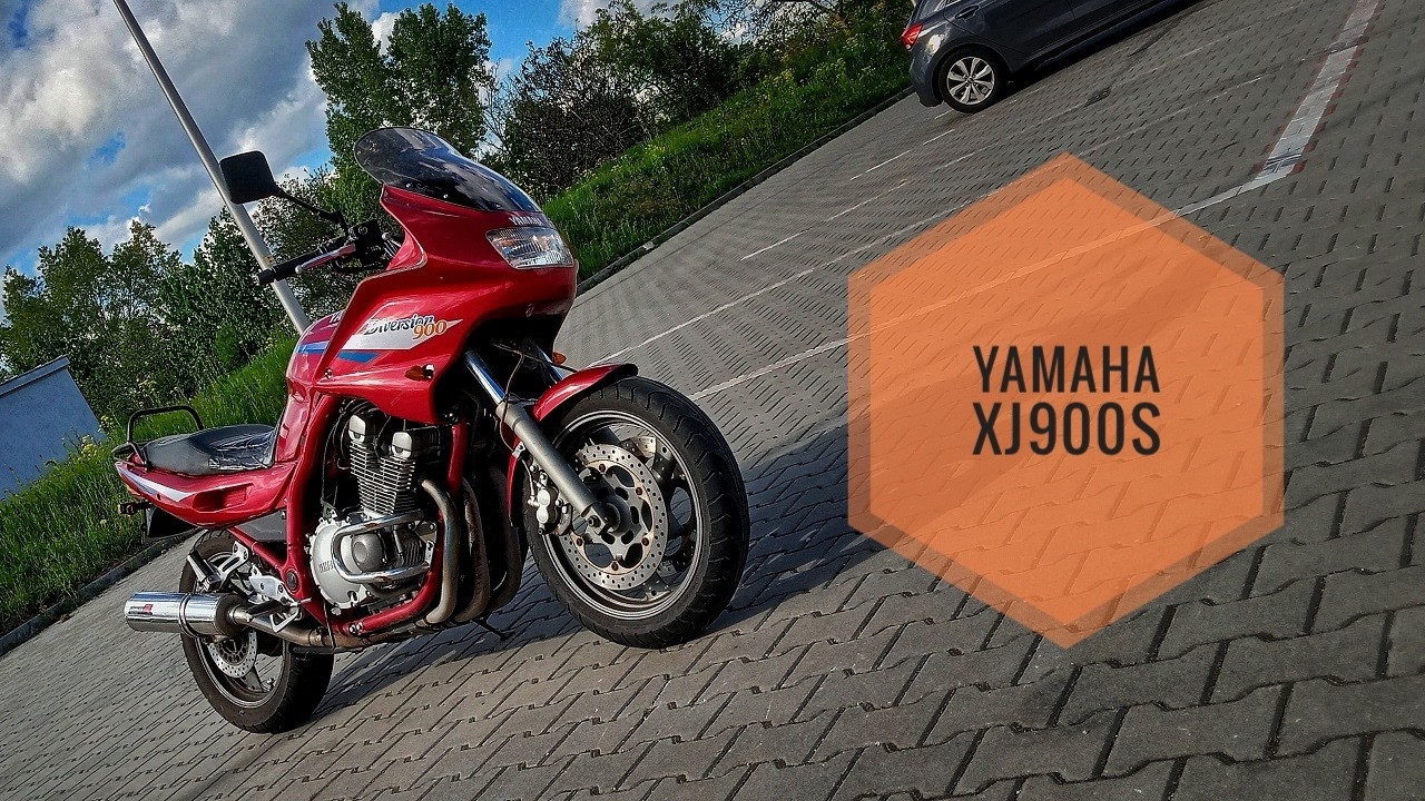 Yamaha XJ900 (1995) - Montaż przedniego zawieszenia | Mechanika bez komentarza.