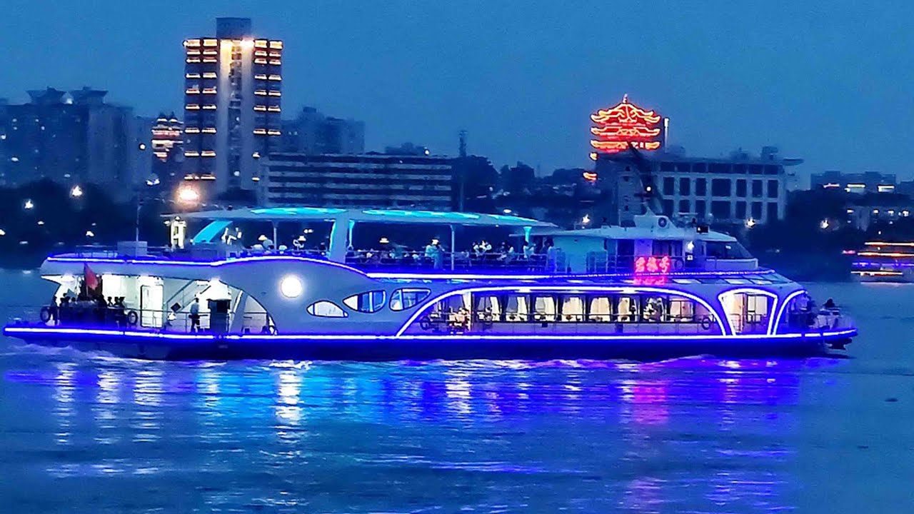 China's largest all-electric passenger ship debuts on Yangtze River