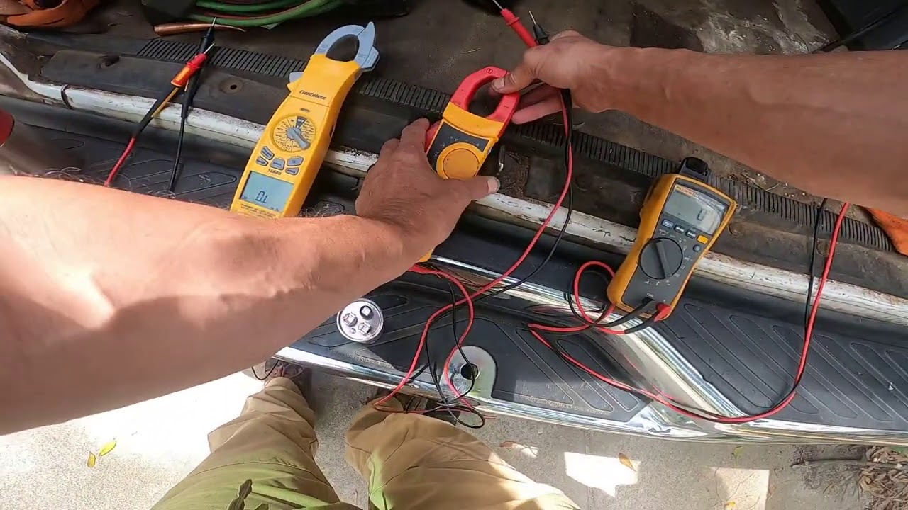 Meter comparison Fieldpiece vs. Fluke