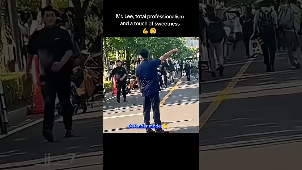 Mr. Lee, defender mode and vacation mode. 🤨😁 Best of the best 💜 