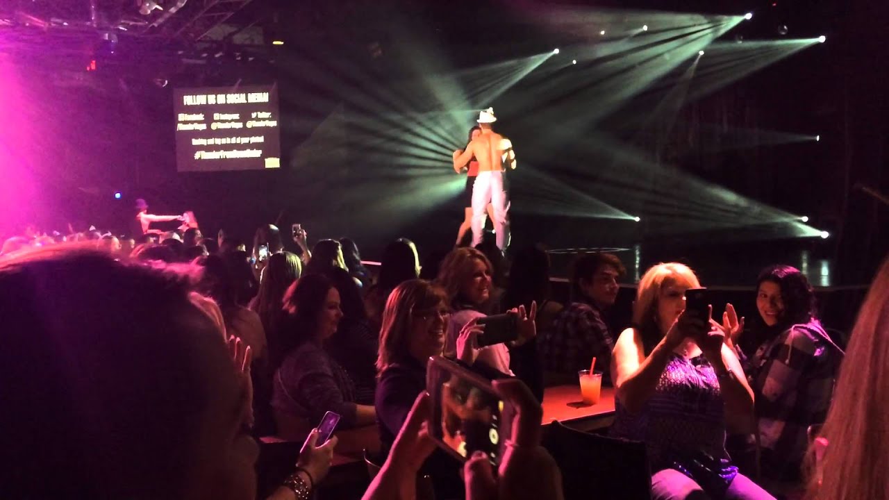 THUNDER FROM DOWN UNDER, UPTOWN FUNK, MARCH 16, 2016