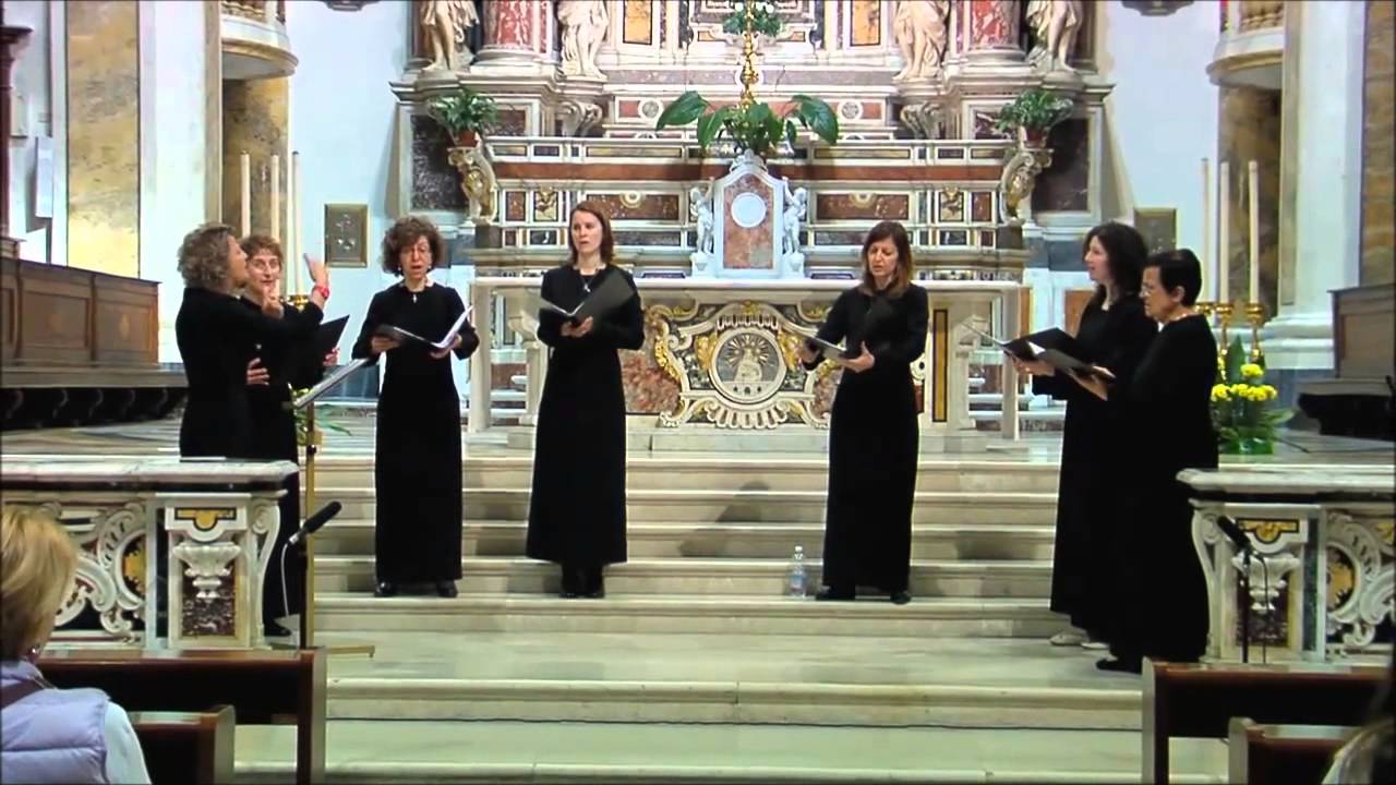FESTIVAL CHORUS INSIDE 
