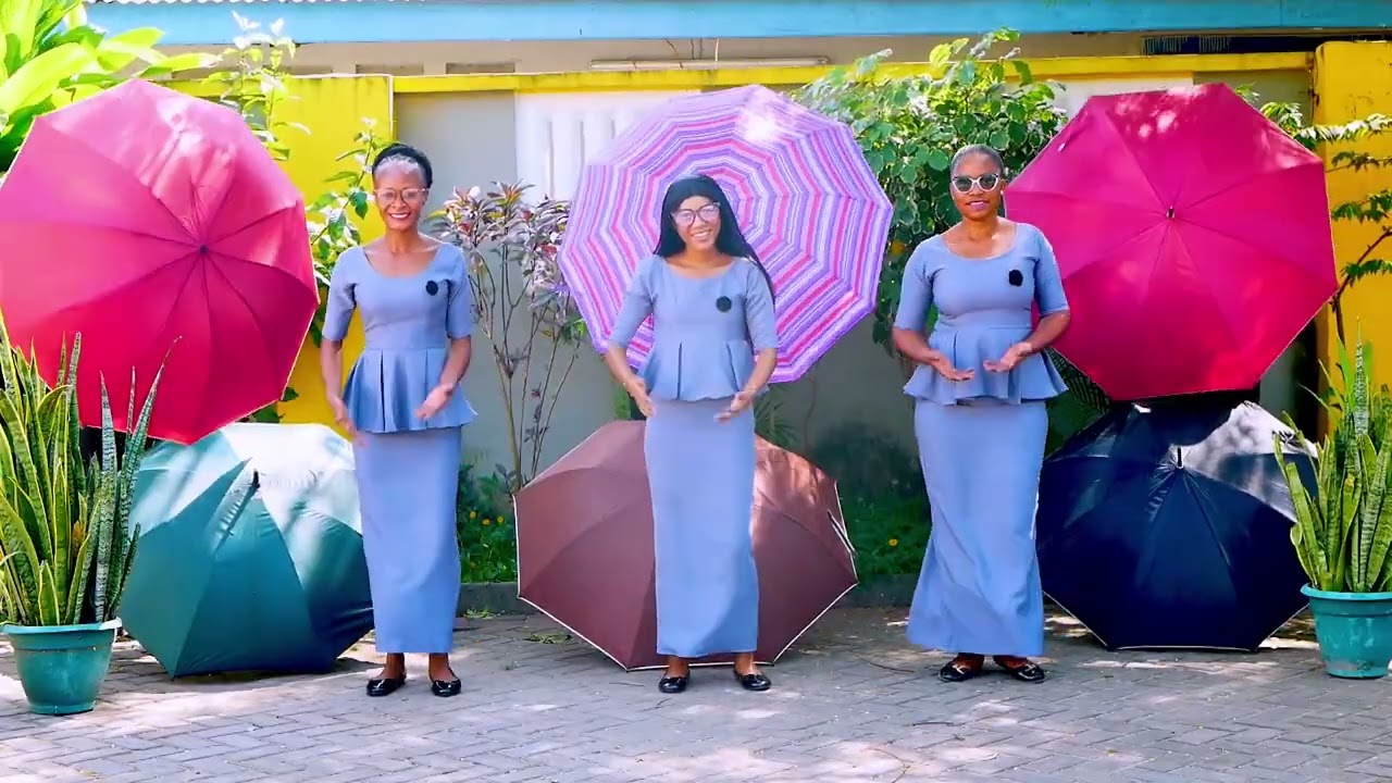MT. ALOYCE GONZAGA YOMBO KIWALANI - UKRISTO NI ZAWADI na Mtunzi Boniface Mlula (Official Video)