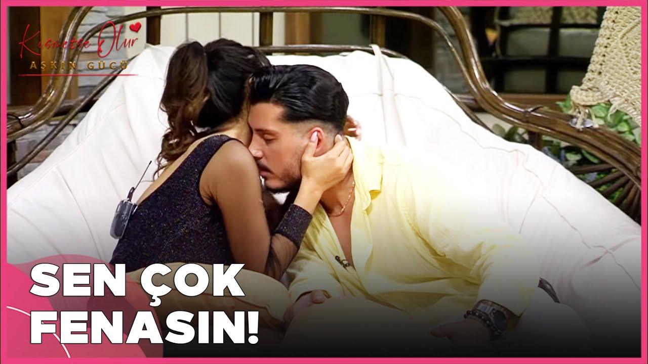 Buse, Mert'in Bakışlarına Taktı! |  Kısmetse Olur: Aşkın Gücü 2. Sezon 34. Bölüm