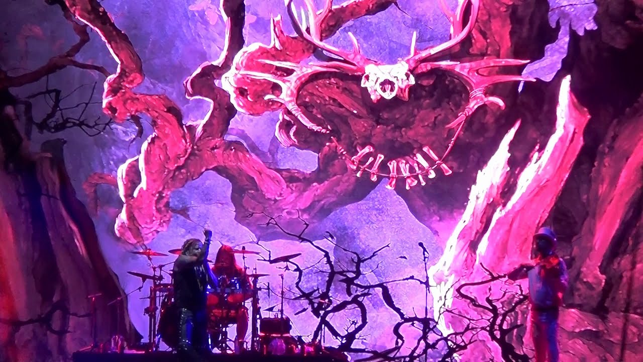 KORPIKLAANI - Ammanhauta | Rock Fest 2018 Barcelona