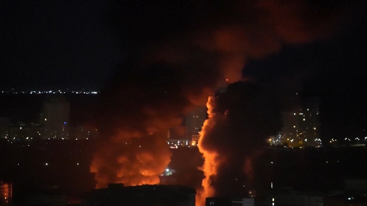 More than 20 people killed in deadly Russian strikes on Ukraine