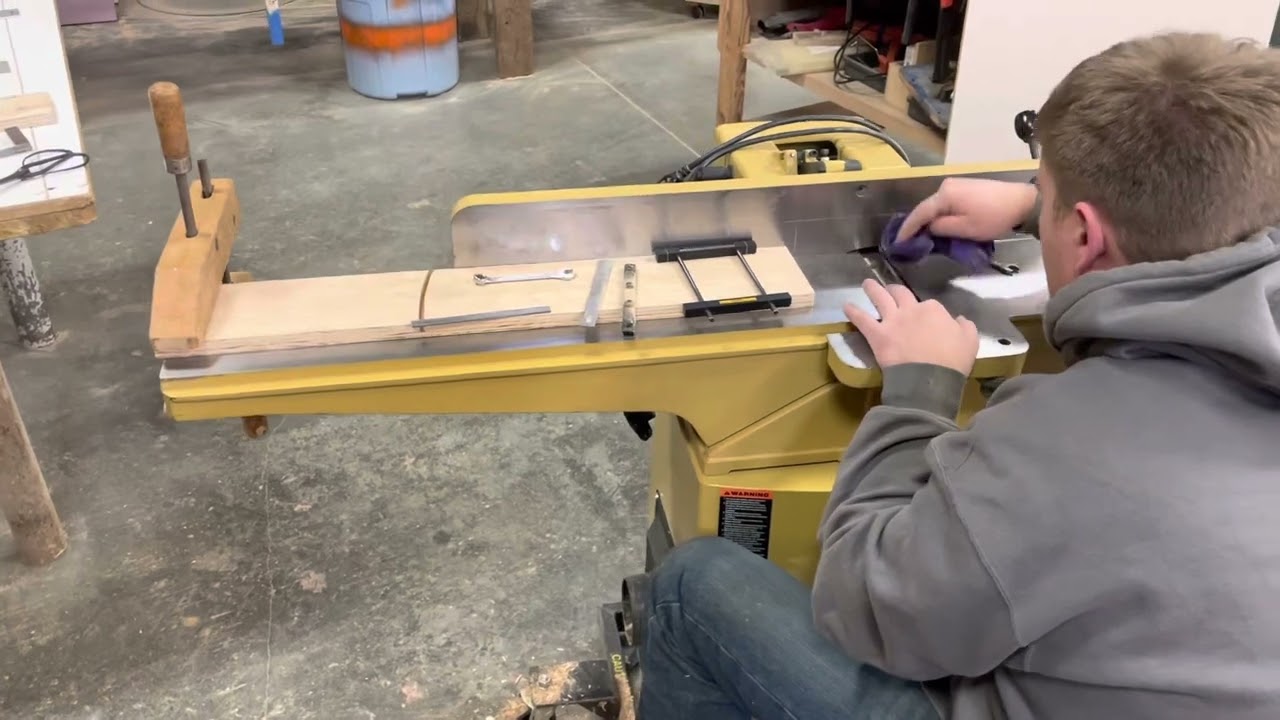 Fixing up our powermatic 6” wood jointer
