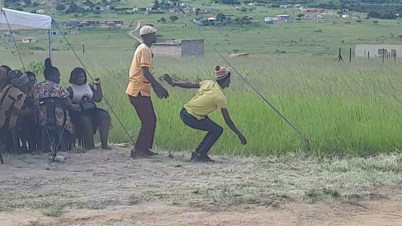 Zinsizwa zobumnandi,makukhona zona emcimbinu kubanje