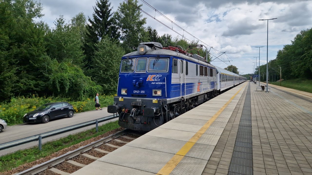 EP07-351 + TLK MIERZEJA z Dorohuska do Gdyni  Gł. i Helu, odjeżdża z p.o. Lublin Zachodni 10.08.2024