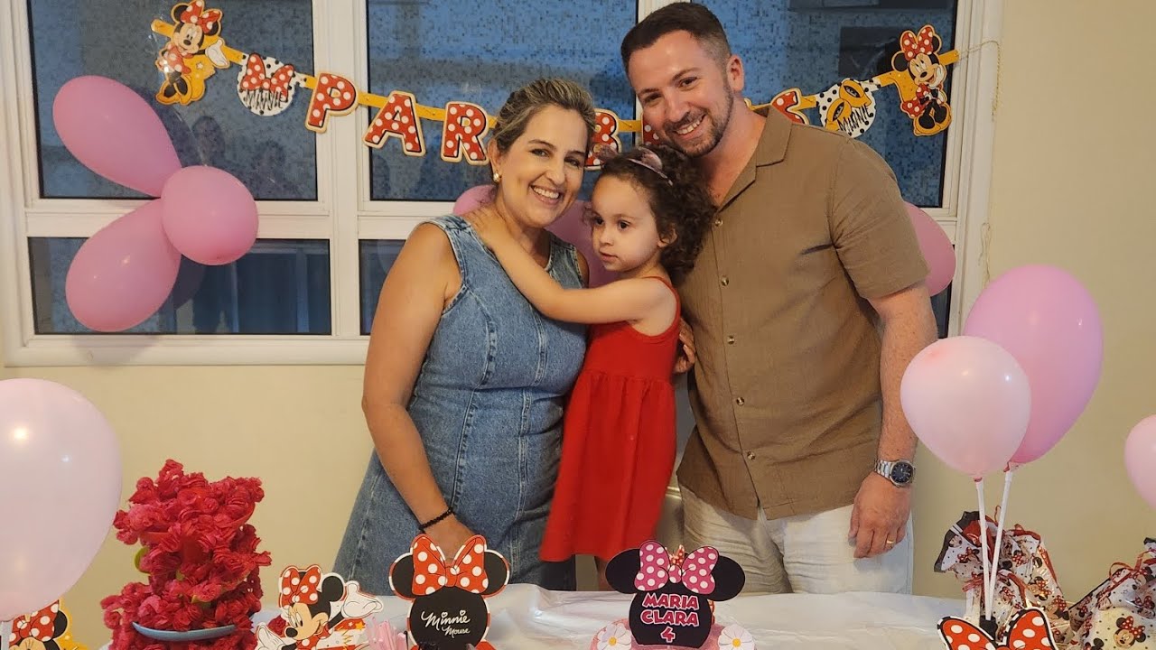 Bastidores da organização da festa de aniversário dela 