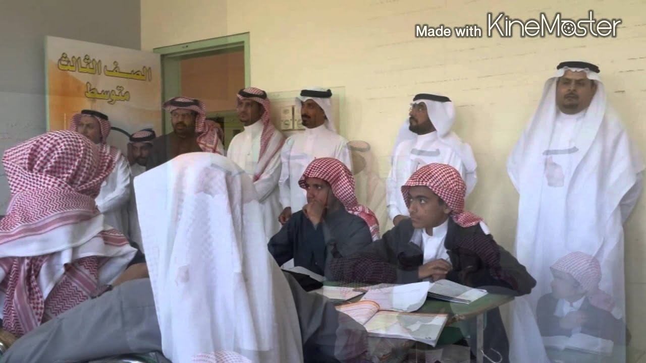 زيارة مشرف الوزارة الأستاذمحمد الغامدي  لمجمع ثمالة العليا