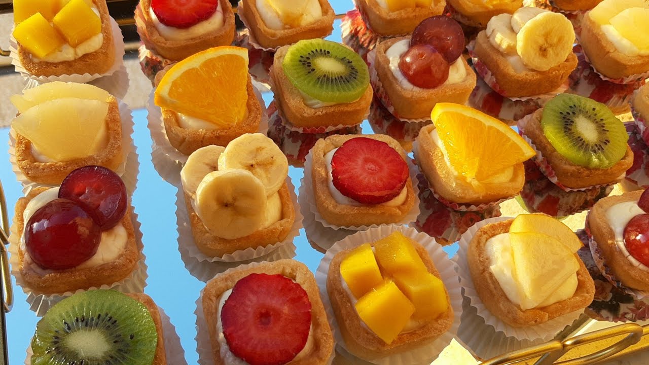 تارتولات بالفواكه 🍓🍌🍍بعجينة مقرمشة و كريمة و خفيفة و بنينة 🤤