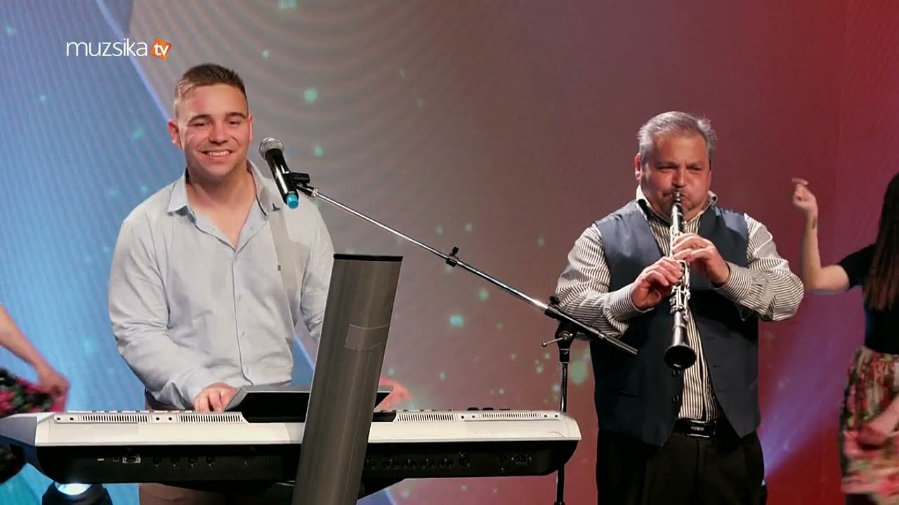 Paksi Zolika - Szép az élet /Felvidéki Mulatós Show/