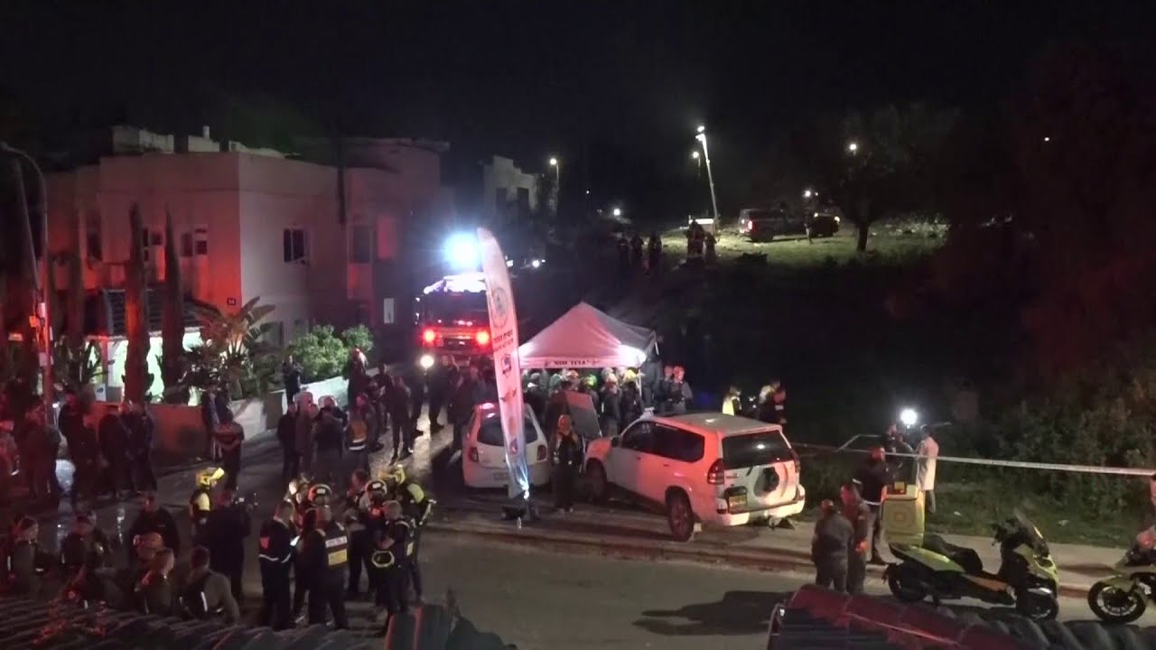 مصادر طبية تتحدث عن 50 مصابًا جراء الهجمات الصاروخية شمال إسرائيل