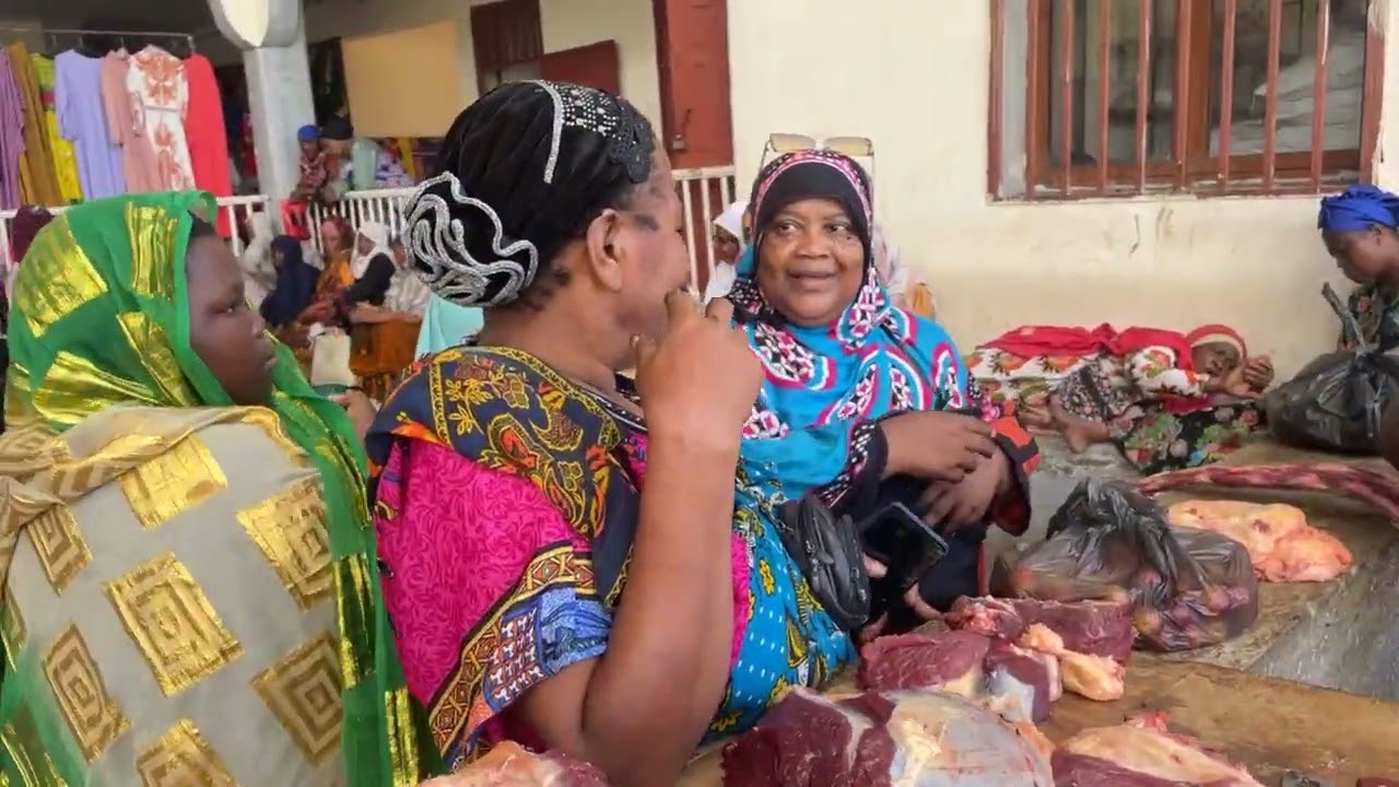 reportage au marché de Mbéni Hamahamet avec Ben Ahmed Hadji de Bouni Infos📲