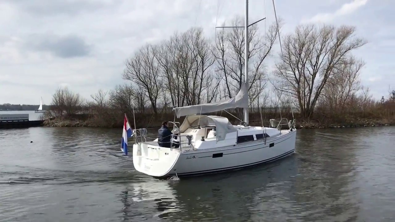 Hanse 320 for sale by Yachting Company Muiderzand!