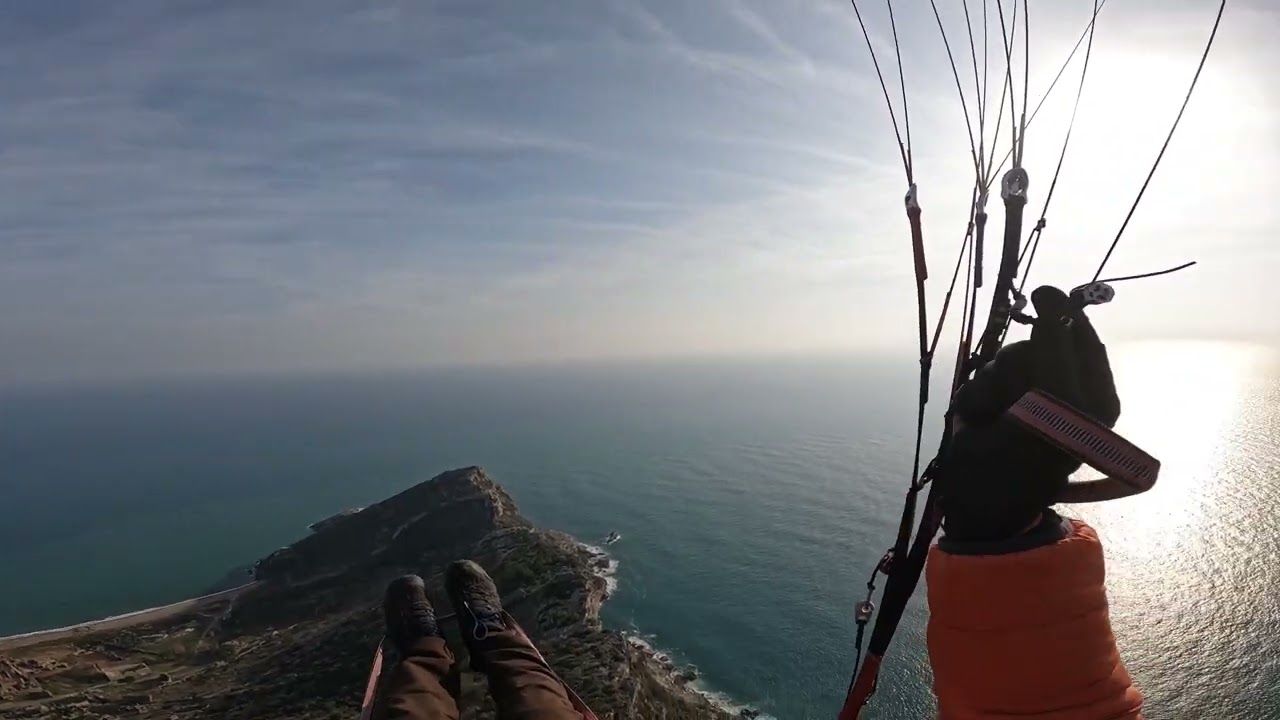 Anamur’da Anemurium Antik Kenti ve Deniz Feneri Üzerinde Yamaç Paraşütü