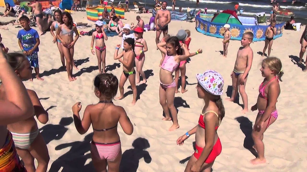 Camping Tramp Świętouść animacje na plaży pulcino pio