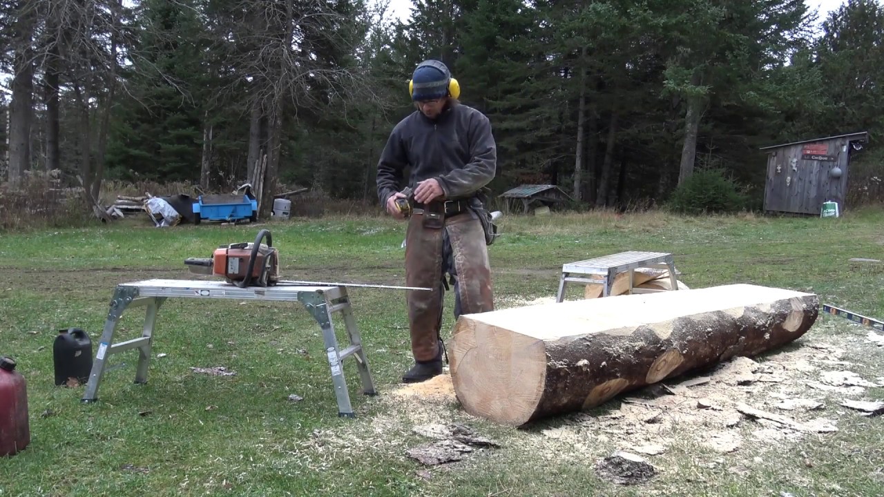 Faire un madrier avec un tronc d'arbre