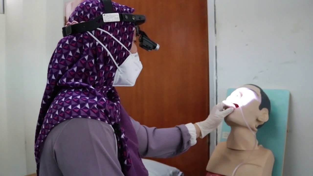 dr Loriana, Sp.THT-KL | Blok 16