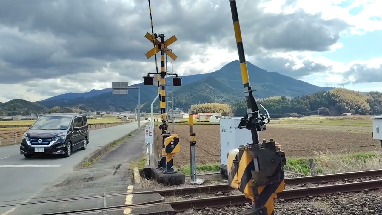 260319 134036 土居中踏切