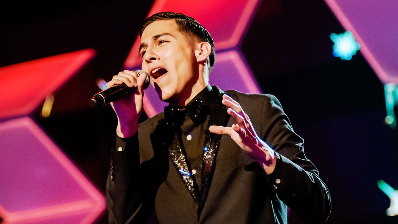 ¡SE ARRIESGÓ! Elías Jácamo no titubeó y cantó 