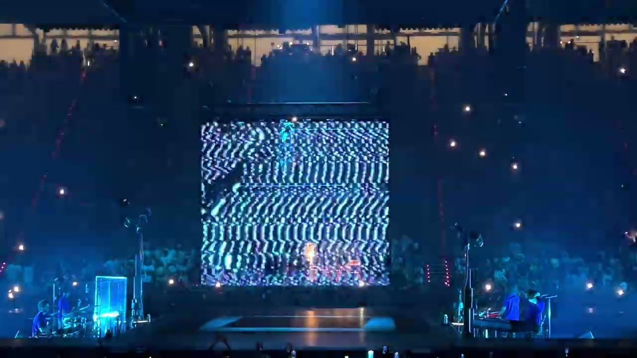 Billie Eilish - CHIHIRO (Live, Barcelona 15.06.25)