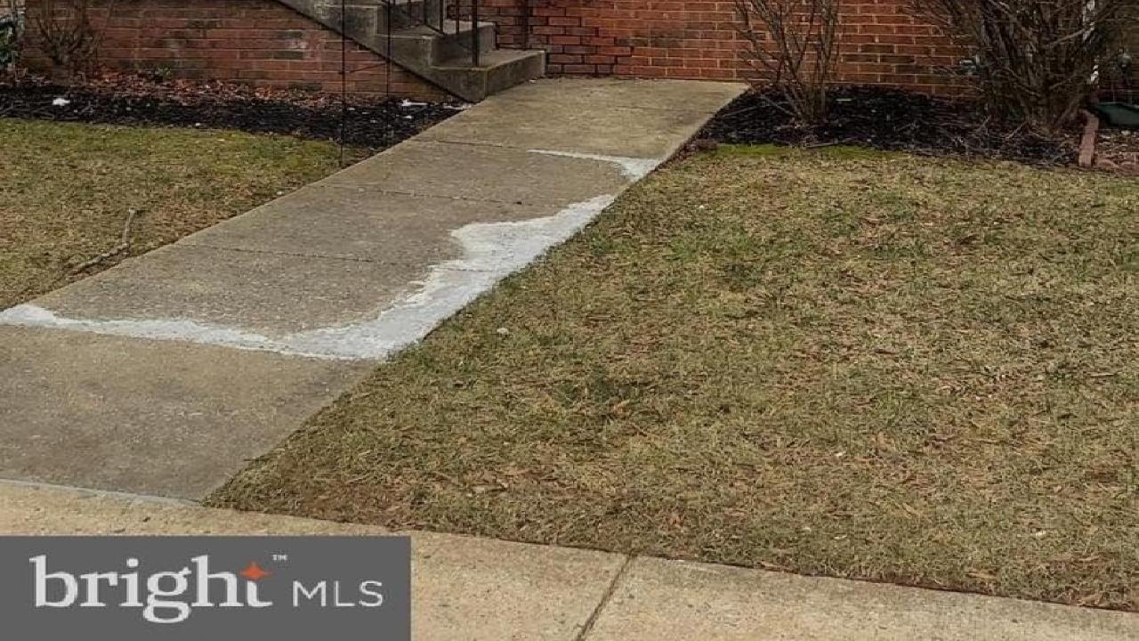 11808 OXBRIDGE Drive, GERMANTOWN, MD Presented by Joe Hawkins.