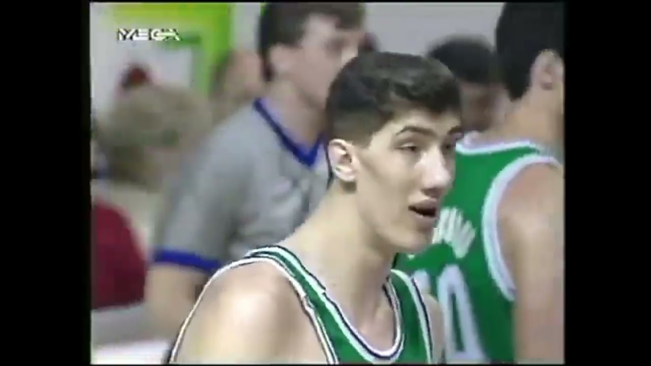 Gheorghe Muresan 1993 Europe Cup Pau Orthez - PAOK