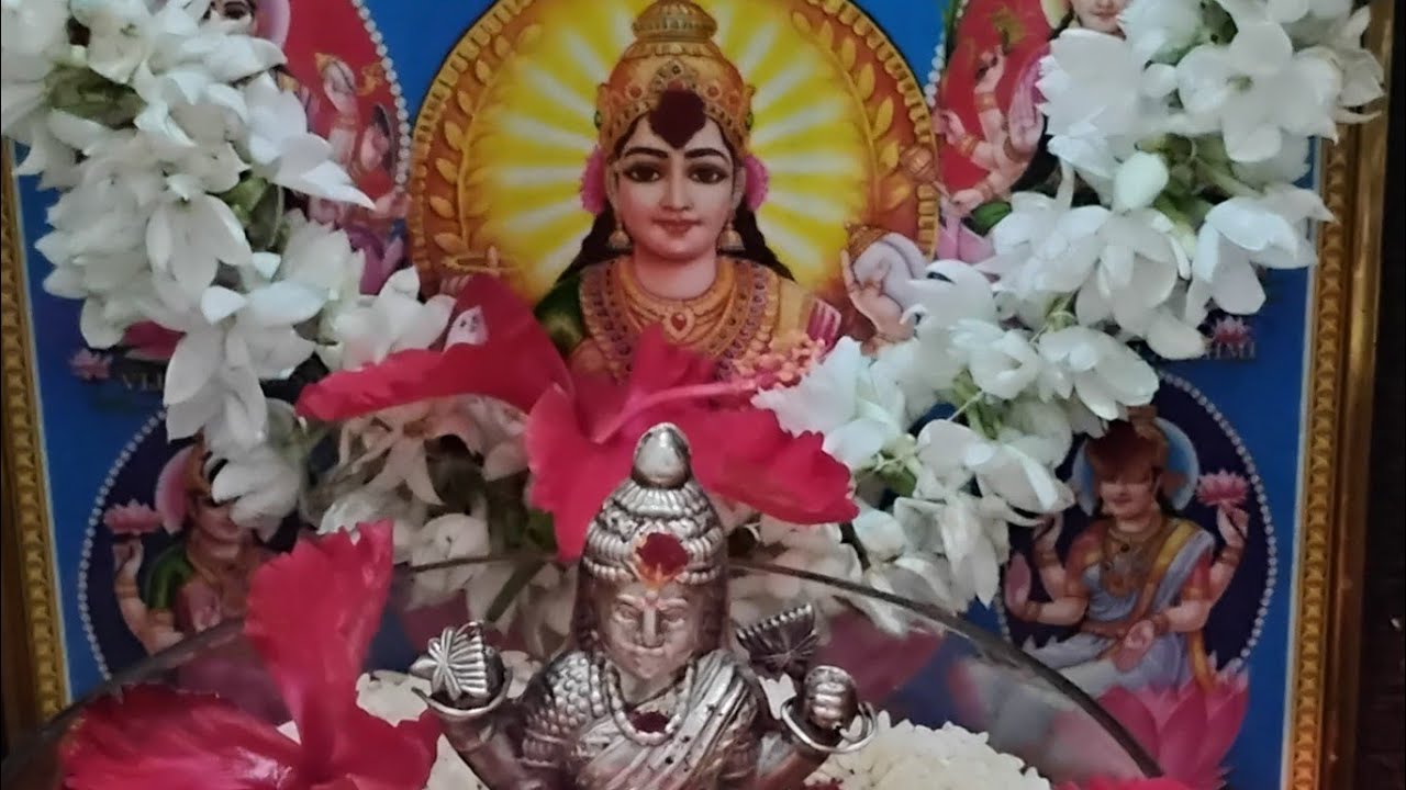 లలితా సహస్రనామ స్తోత్రము పారాయణము మీఇంట అష్టైశ్వర్యాలు సౌభాగ్యం కలుగుతుంది
