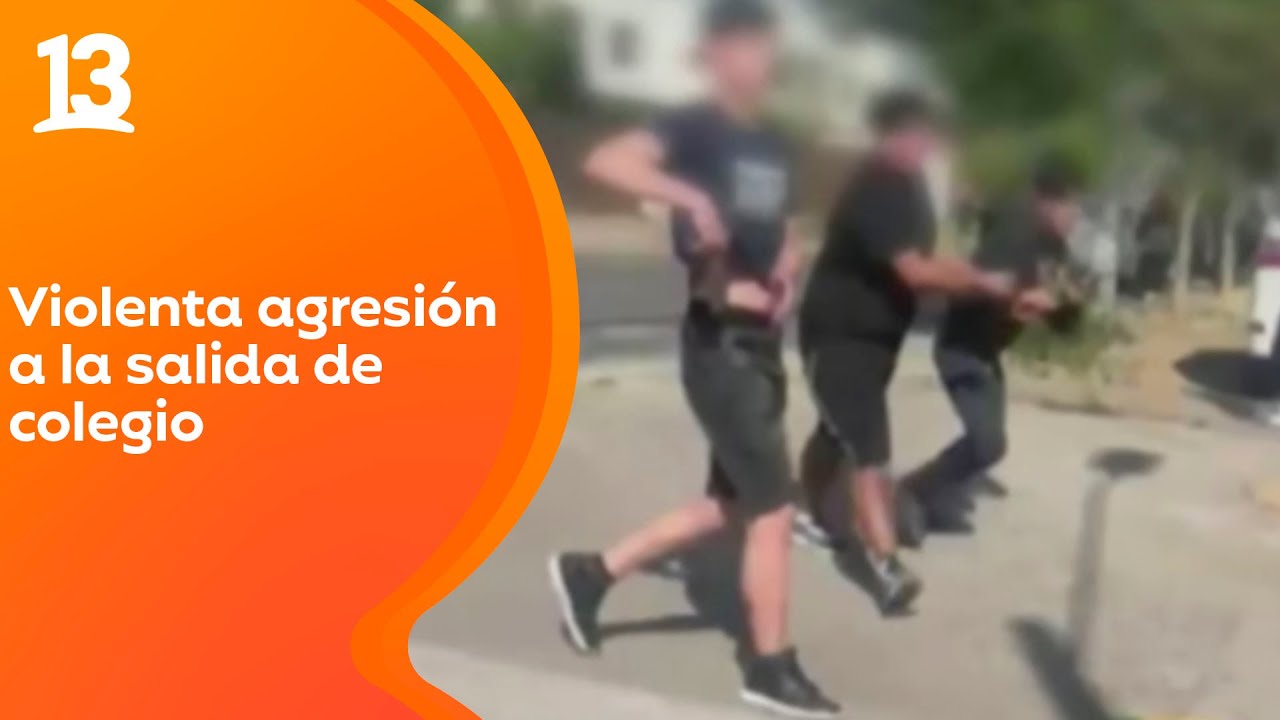 Video muestra pelea escolar con arma afuera de colegio en Macul: 