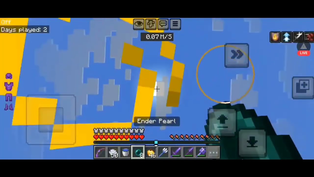 Some casual PvP with Sharp on Minecraft Bedrock (Peacful mode=Instant Regen)