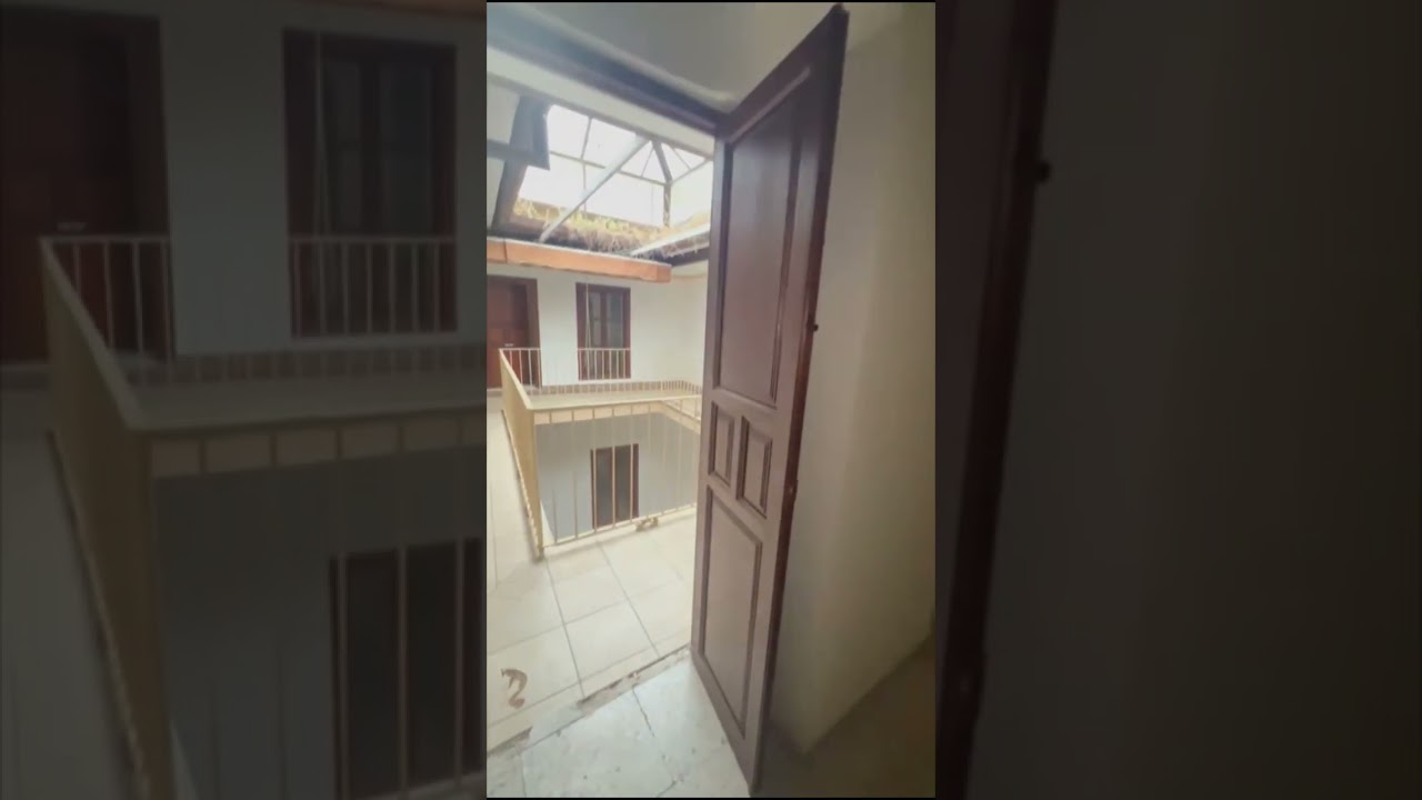 SIN COMISION DE INMOBILIARIA VENTA DE CASA SEÑORIAL EN CALLE MARIN EN EL PUEBLO DE MONTORO