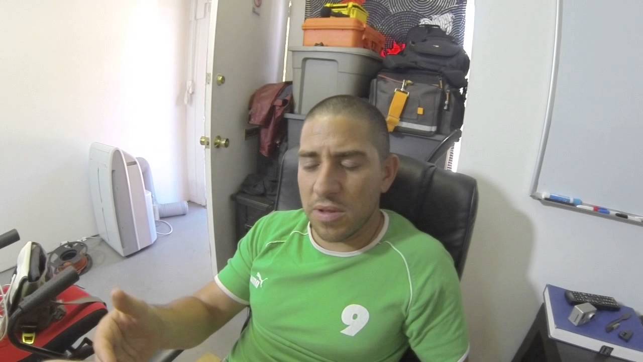 El Mistico Urbano: Mexico vs. Camerun