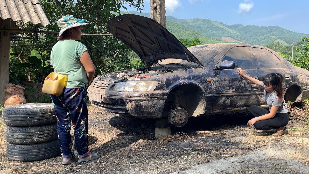 The challenge of a girl repairing and restoring 3 long-abandoned Toyota wheels
