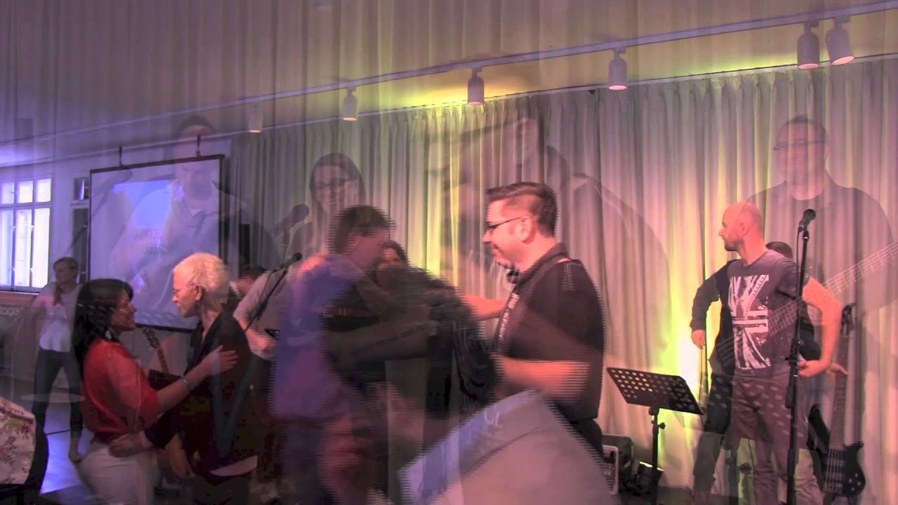 Sundays at Saddleback