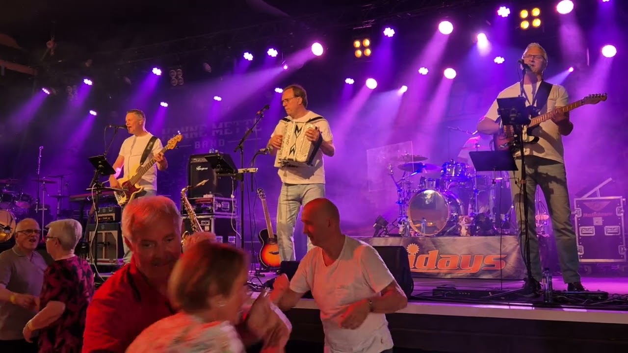 Emelie med Holidays. Lavootunet Dokka camping 30.mai 2025