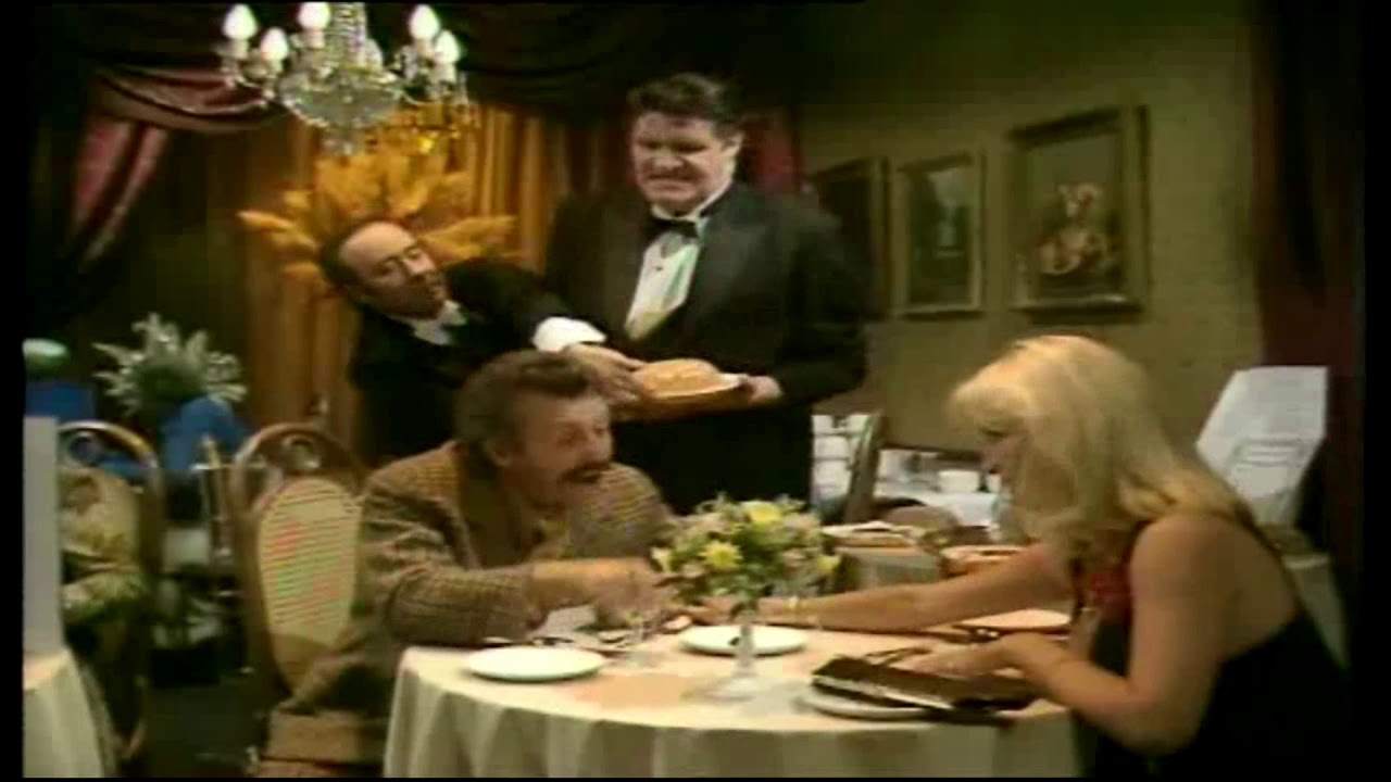 Tommy Cooper in the Restaurant