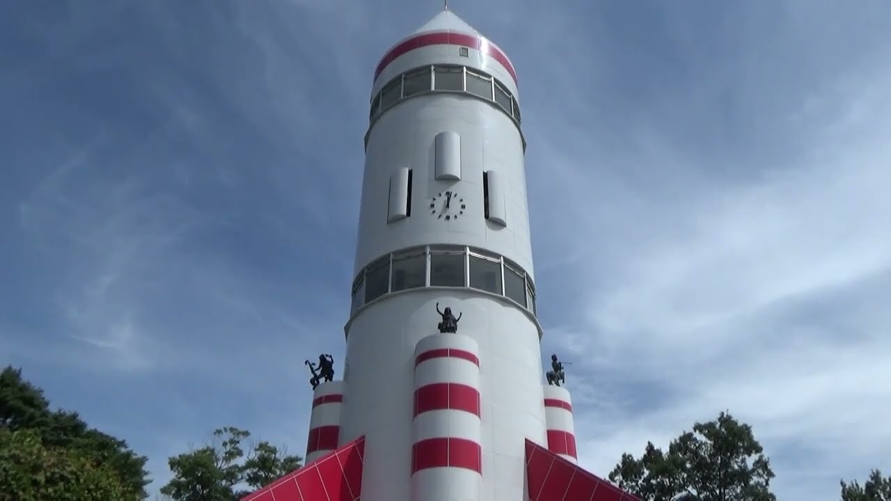 稲荷山公園　『コスモタワー』　からくり時計