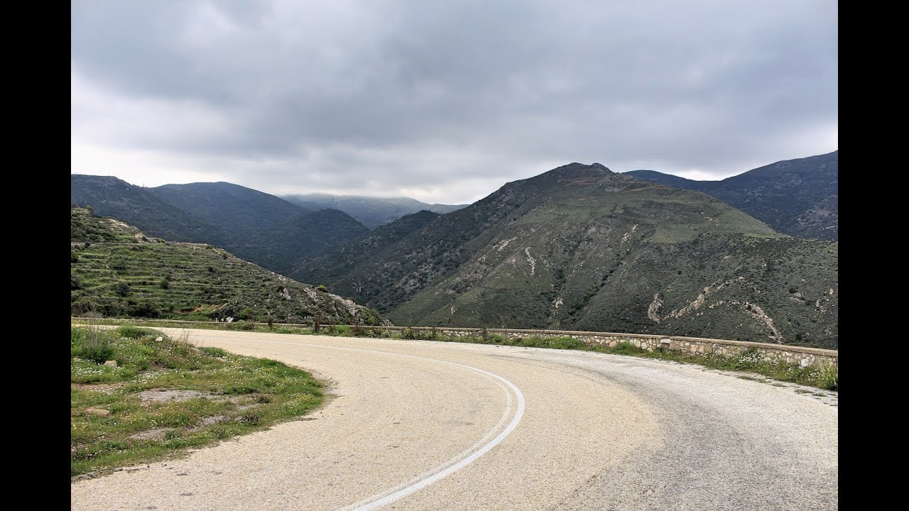 &Alpha;&pi;ό&lambda;&lambda;&omega;&nu;&alpha;&sigmaf; - &Kappa;&omega;&mu;&iota;&alpha;&kappa;ή (&Kappa;&omicron;&rho;&omega;&nu;ί&delta;&alpha;), &Nu;ά&xi;&omicron;&sigmaf; / Apollonas - Komiaki (Koronida), Naxos