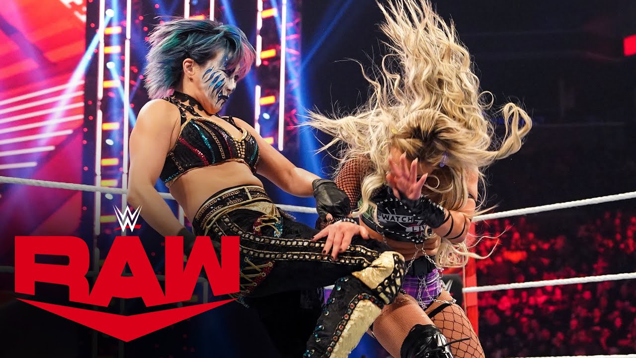 Аска атакует всех в командном матче Raw против SmackDown из шести женщин: Raw, 13 февраля 2023 г.