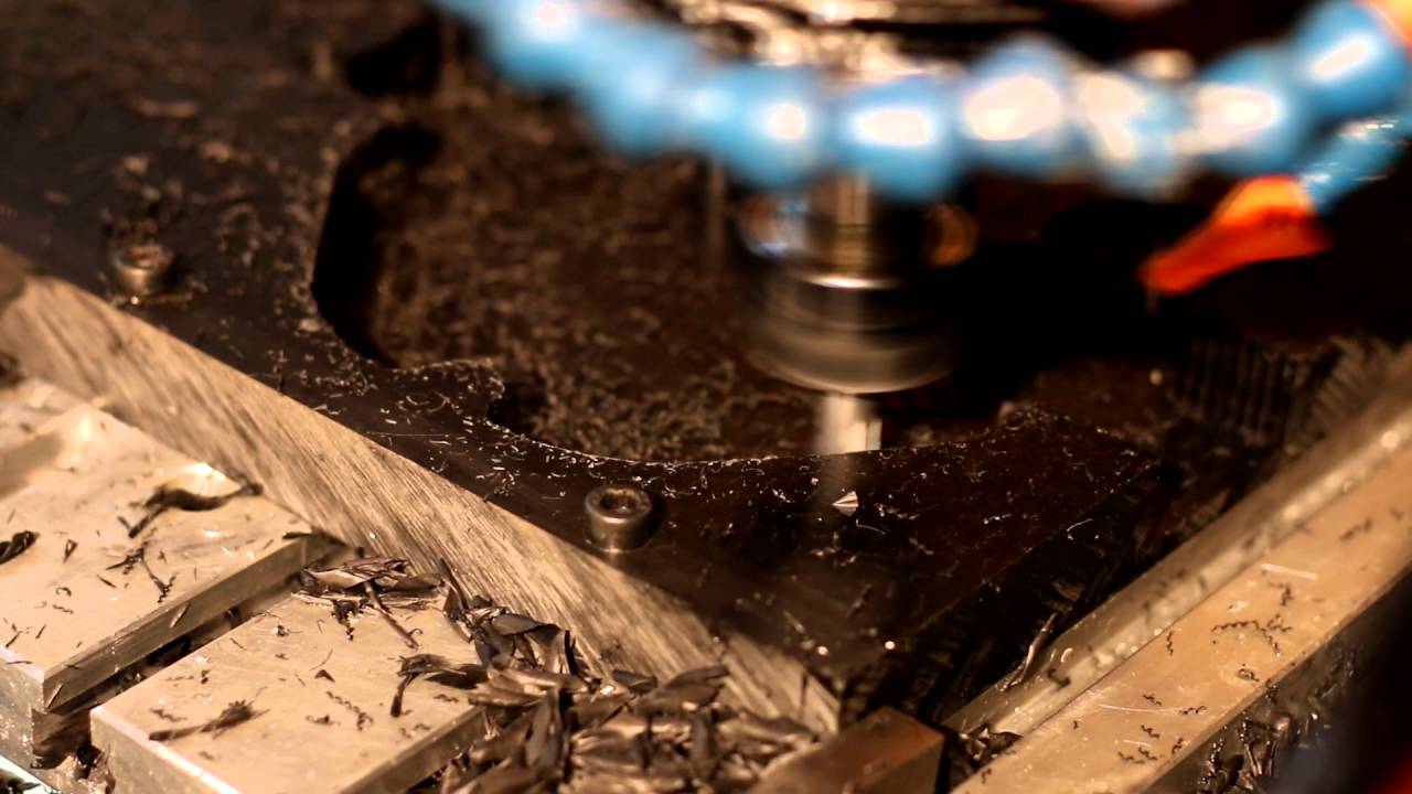DIY CNC router: PomC high speed machining