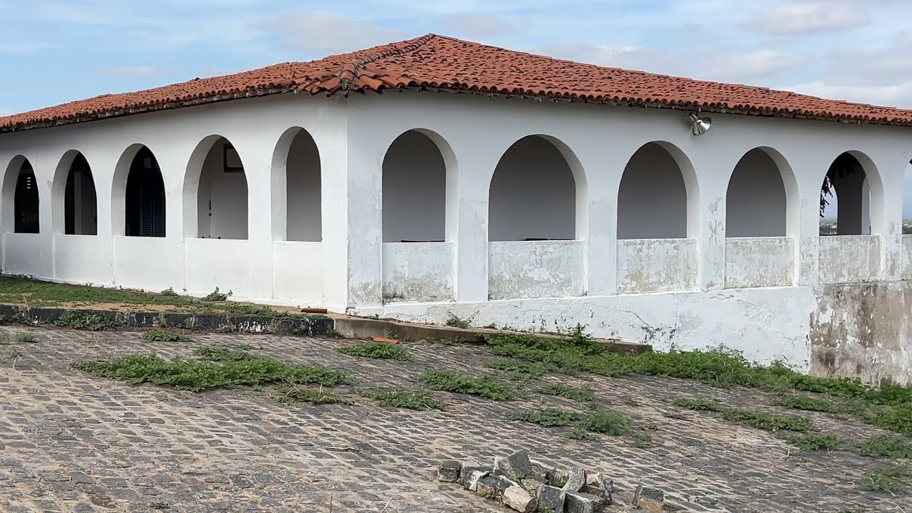 HOTEL BREJO DAS FREIRAS ESTÁ FECHADO 