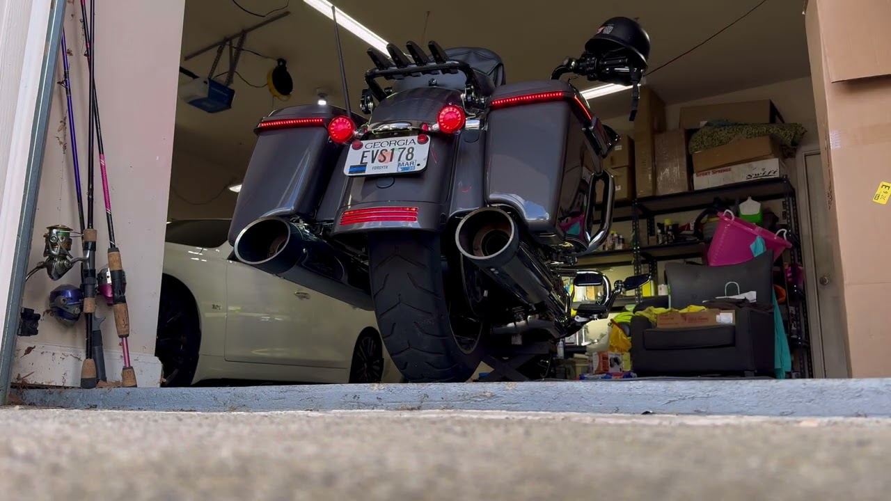23 RGS Khrome Werks with vs without Baffles