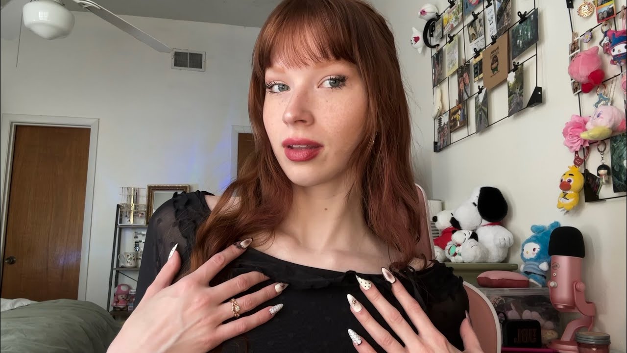 ASMR FOR LOFI LOVERS ♡ (OOTD, Fabric Sounds, Personal Attention, Camera Tapping, Hand Sounds)