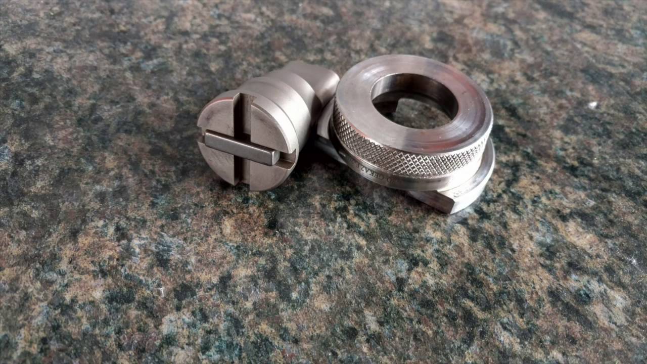 Punch and Die Alignment Features