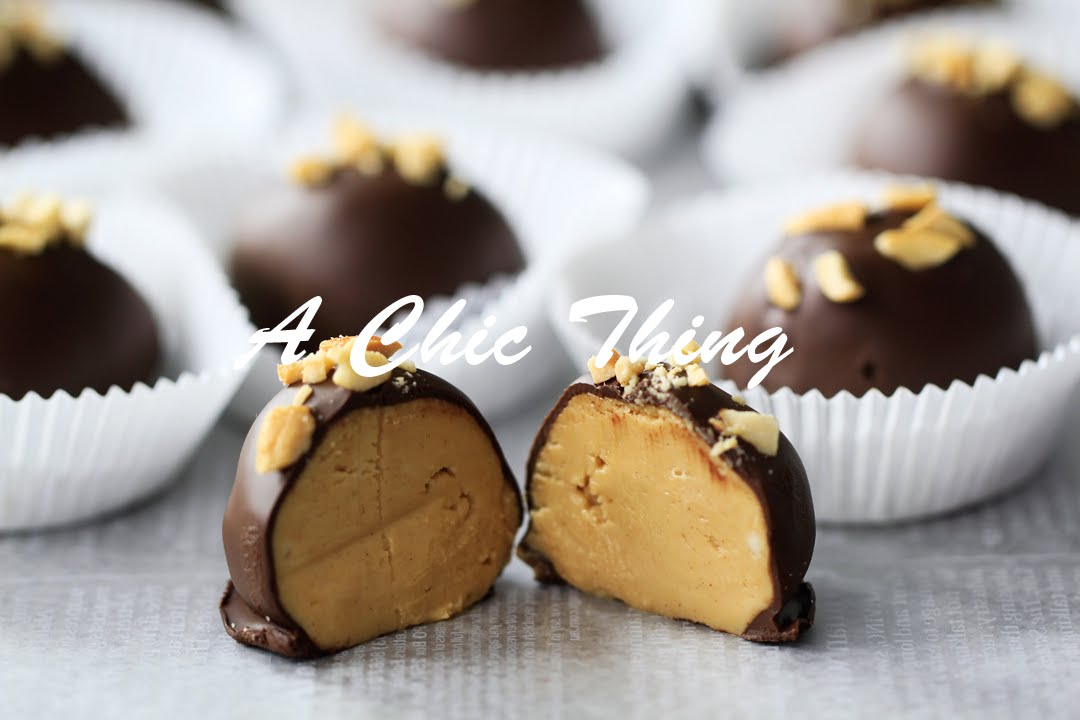 كرات الشوكولاته بزبدة الفول السوداني