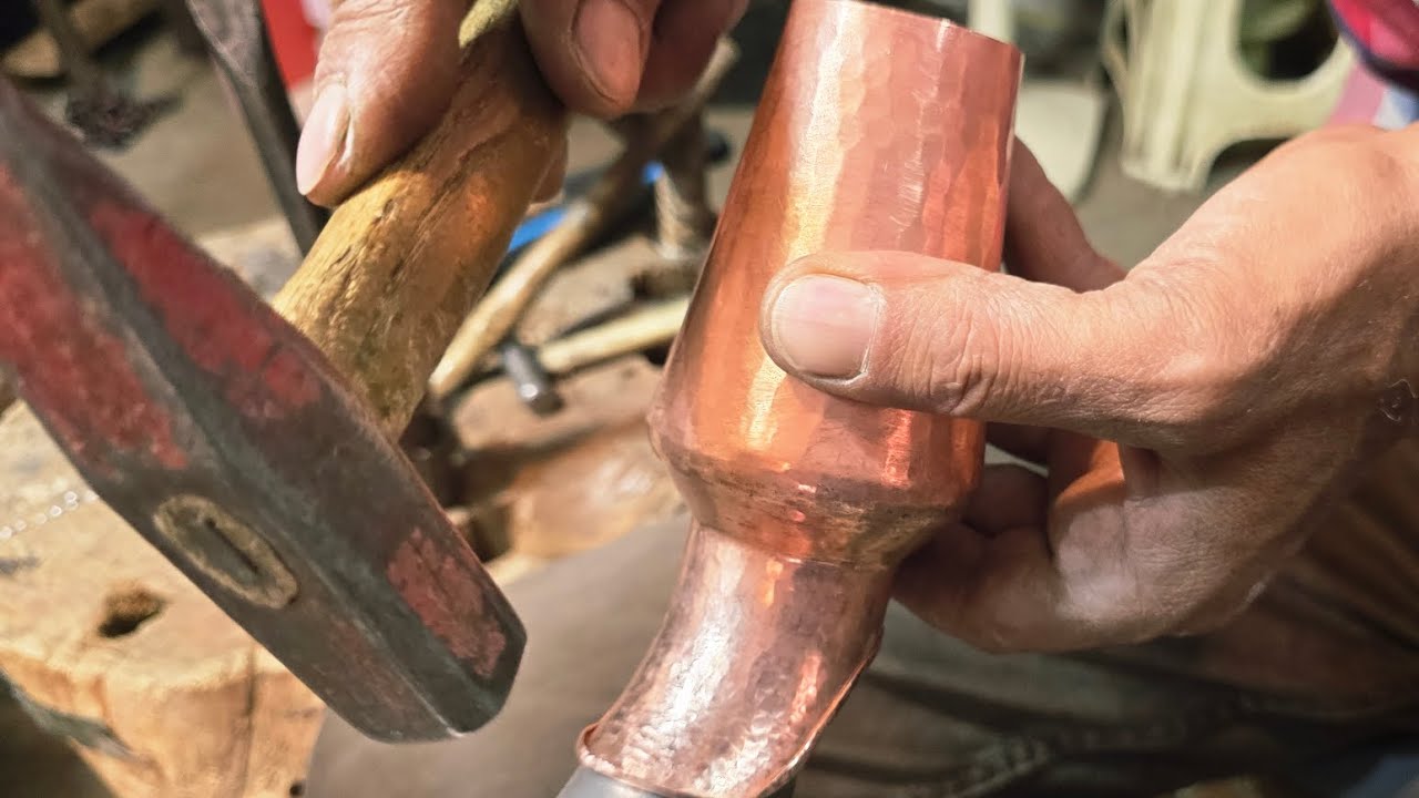 How raw copper is artistically transformed into an electronic copper masterpiece with hammer blows🇮🇷